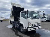 Isuzu Forward 2021
