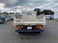 Isuzu Forward 2021