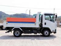 Isuzu Forward 2022