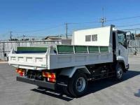 Isuzu Forward 2023