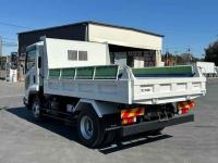 Isuzu Forward 2023