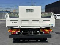 Isuzu Forward 2023