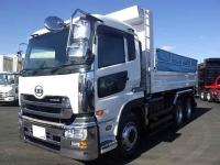 Nissan UD 2014