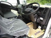 Isuzu Forward 2024