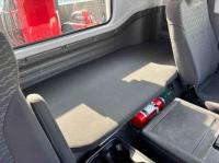 Isuzu Forward 2024