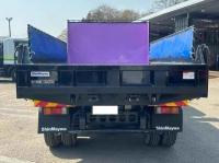 Isuzu Forward 2024