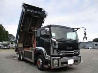 Isuzu Forward 2015