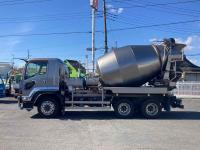 Isuzu Forward 2015