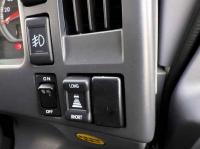 Isuzu Forward 2020