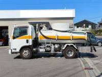 Isuzu ELF 2013