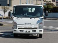 Isuzu ELF 2013