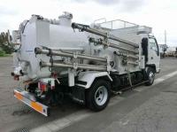 Isuzu ELF 2005