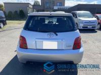 Toyota Ist 2002