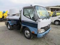 Hino Dutro 2012