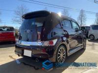 Toyota bB 2013