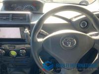 Toyota bB 2013