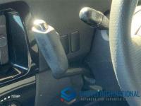 Toyota bB 2013