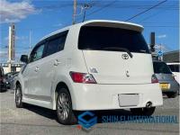 Toyota bB 2007
