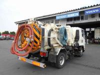 Isuzu Forward 2009