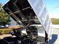 Mitsubishi FUSO FIGHTER 2024