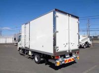 Hino Dutro 2023