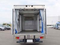 Isuzu ELF 2021