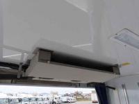 Isuzu ELF 2021