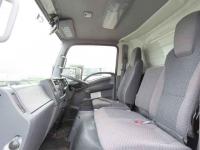 Isuzu ELF 2021
