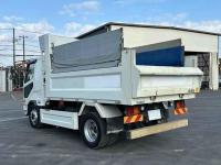 Mitsubishi FUSO FIGHTER 2023