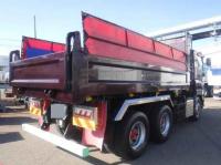 Isuzu GIGA 2021