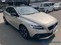 Volvo V40 2019