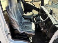 Isuzu Forward 2024