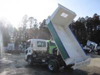 Isuzu Forward 2024