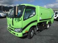 Hino Dutro 2022