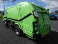Hino Dutro 2022