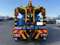 Isuzu ELF 2014