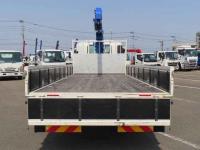 Isuzu Forward 2022