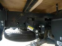 Isuzu ELF 2021