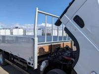 Mitsubishi Canter 2025