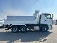 Mitsubishi SUPER GREAT 2024