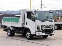 Isuzu Forward 2024