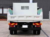 Isuzu Forward 2024