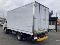 Isuzu ELF 2024