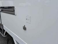 Isuzu ELF 2024