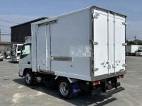 Mitsubishi Canter 2023