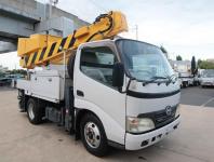 Hino Dutro 2009