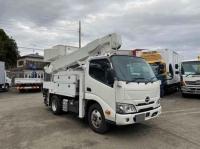 Hino Dutro 2023