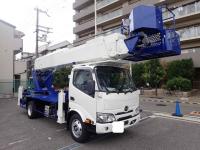 Hino Dutro 2024