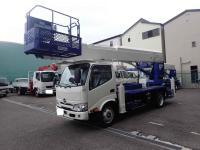 Hino Dutro 2024