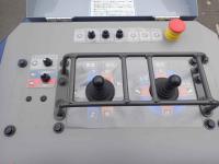 Hino Dutro 2024